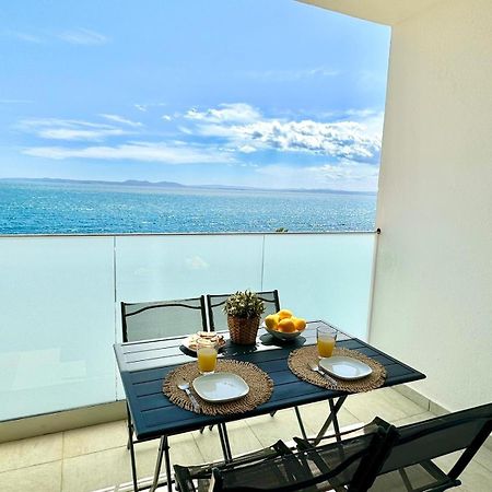 Meda Chica Apartment Roses Ngoại thất bức ảnh